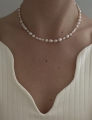 Naszyjnik perełki cytryn Letnia Słodycz Vander Jewelry noszony na szyi – delikatna biżuteria handmade wykonana w Polsce