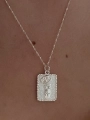 Naszyjnik Vander Jewelry noszony na szyi – elegancka biżuteria handmade wykonana w Polsce